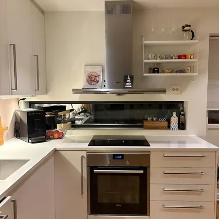 House In Troms Center With An Amazing View Casa de Férias Tromsø