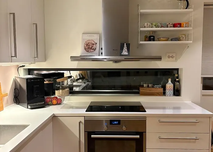 House In Troms Center With An Amazing View Casa de Férias Tromsø