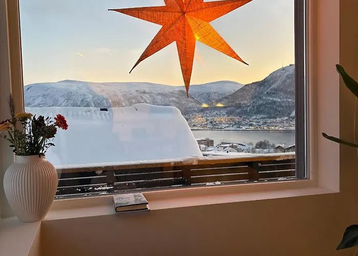 House In Troms Center With An Amazing View Casa de Férias